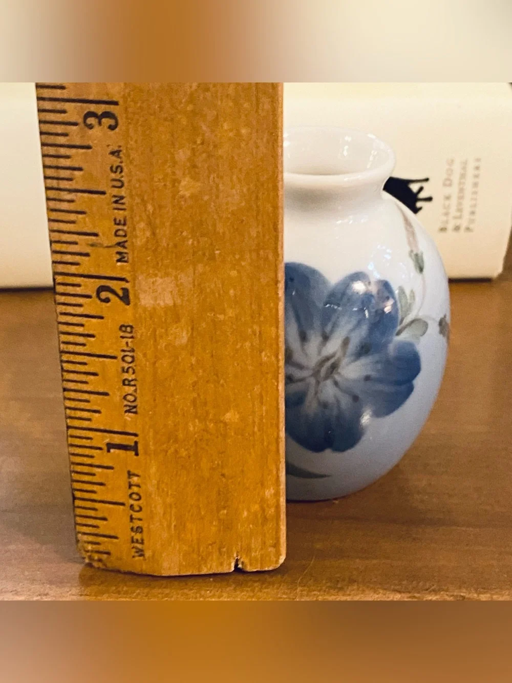 VTG Royal Copenhagen Denmark Miniature Bud Base Blue Flowers 2.5”